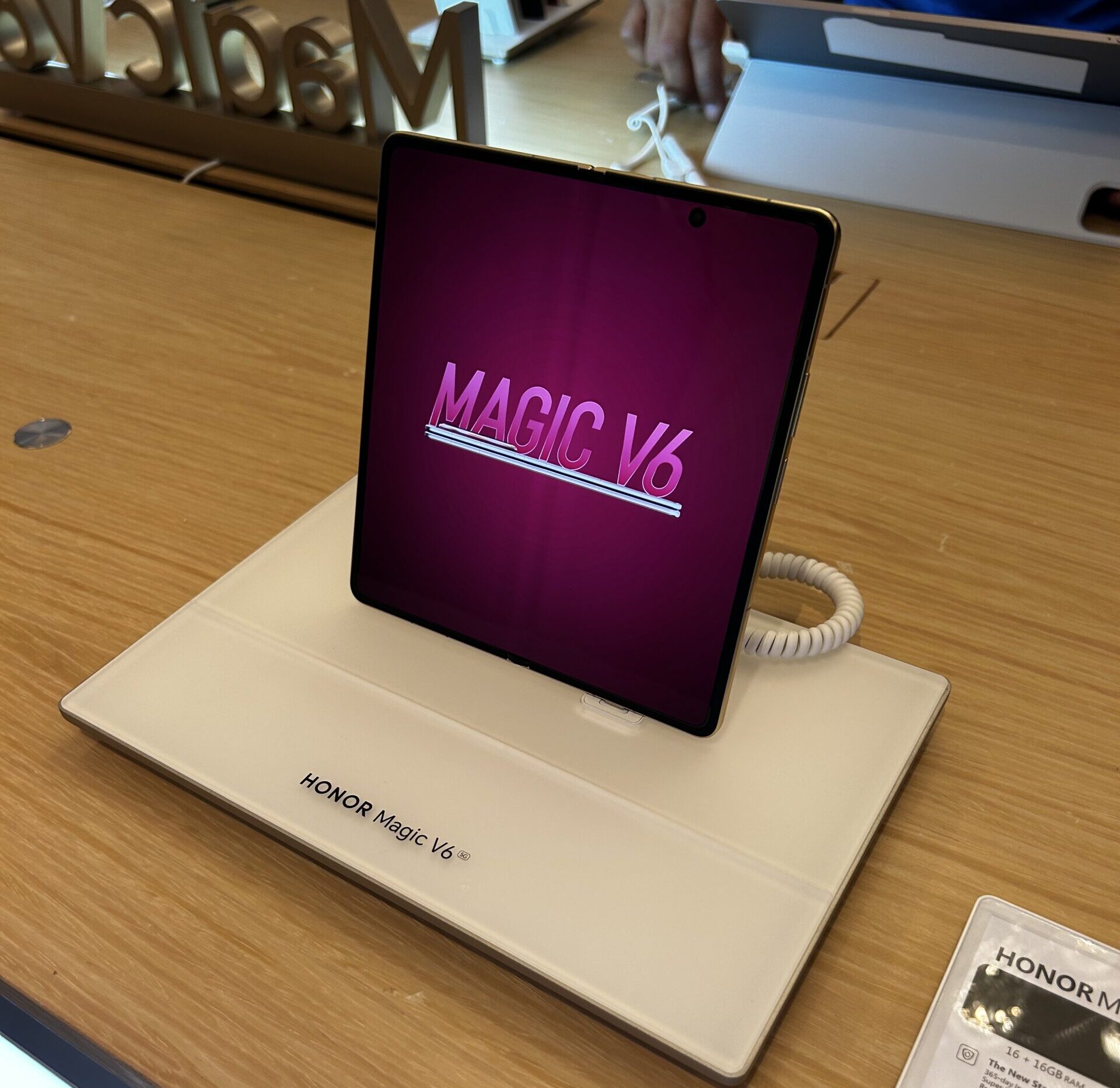 Honor Magic V6 Singapore Launch