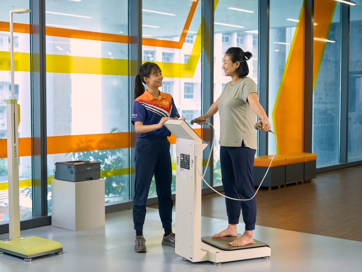 Active Health coach and participant during Body Composition Assessment session