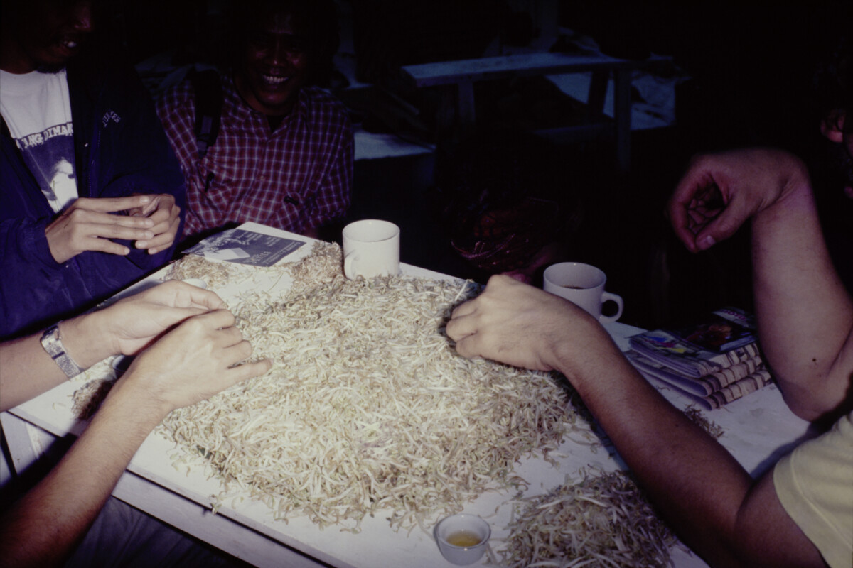 Amanda Heng Lets Chat 1996 archival