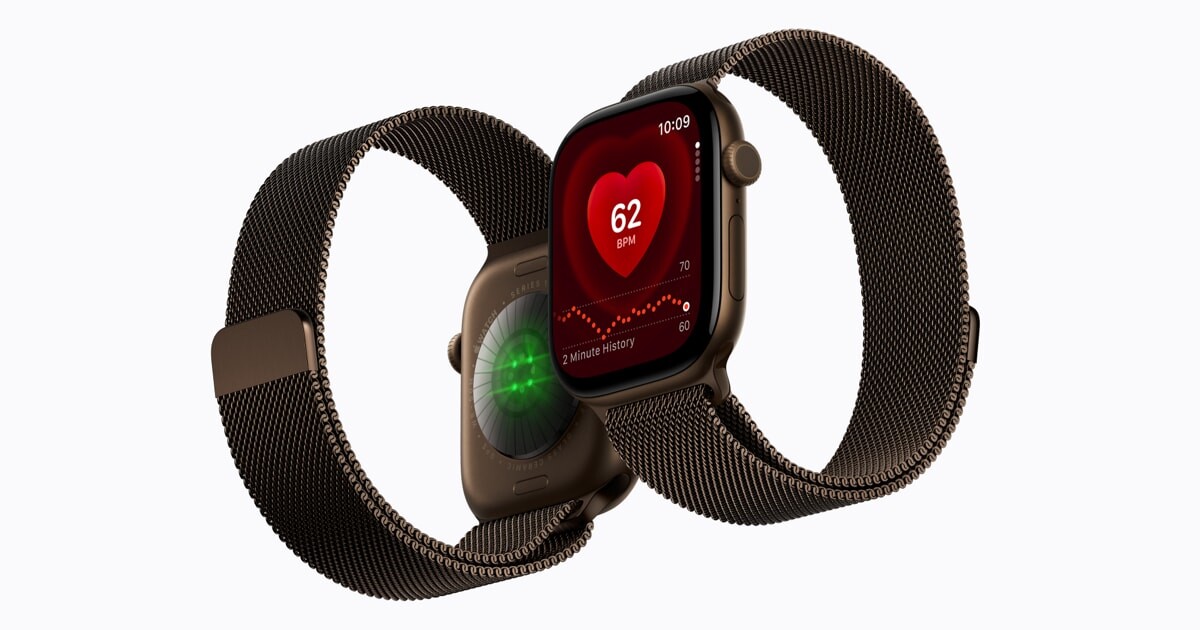 Apple Watch Series 12 aluminium and titanium cases side by side