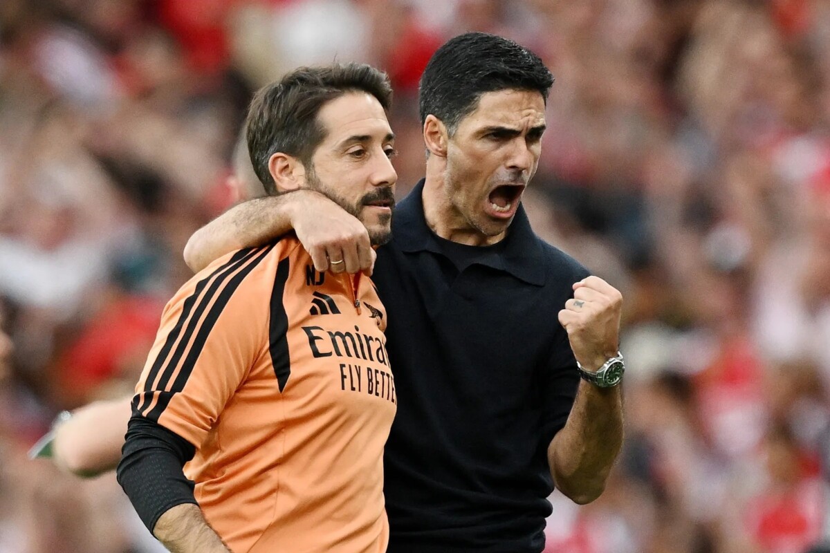 Mikel Arteta celebrating Arsenal Premier League win over Chelsea