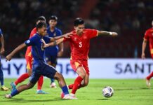 ASEAN Hyundai Cup 2026 Final: Vietnam Seize 2-0 First-Leg Lead Over Thailand Vietnam players celebrate ASEAN Hyundai Cup 2026 final first leg win over Thailand