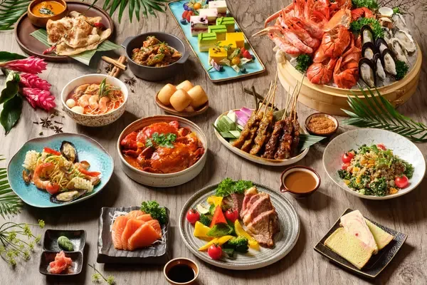 Nyonya Meets The World halal buffet spread at Holiday Inn Singapore Atrium