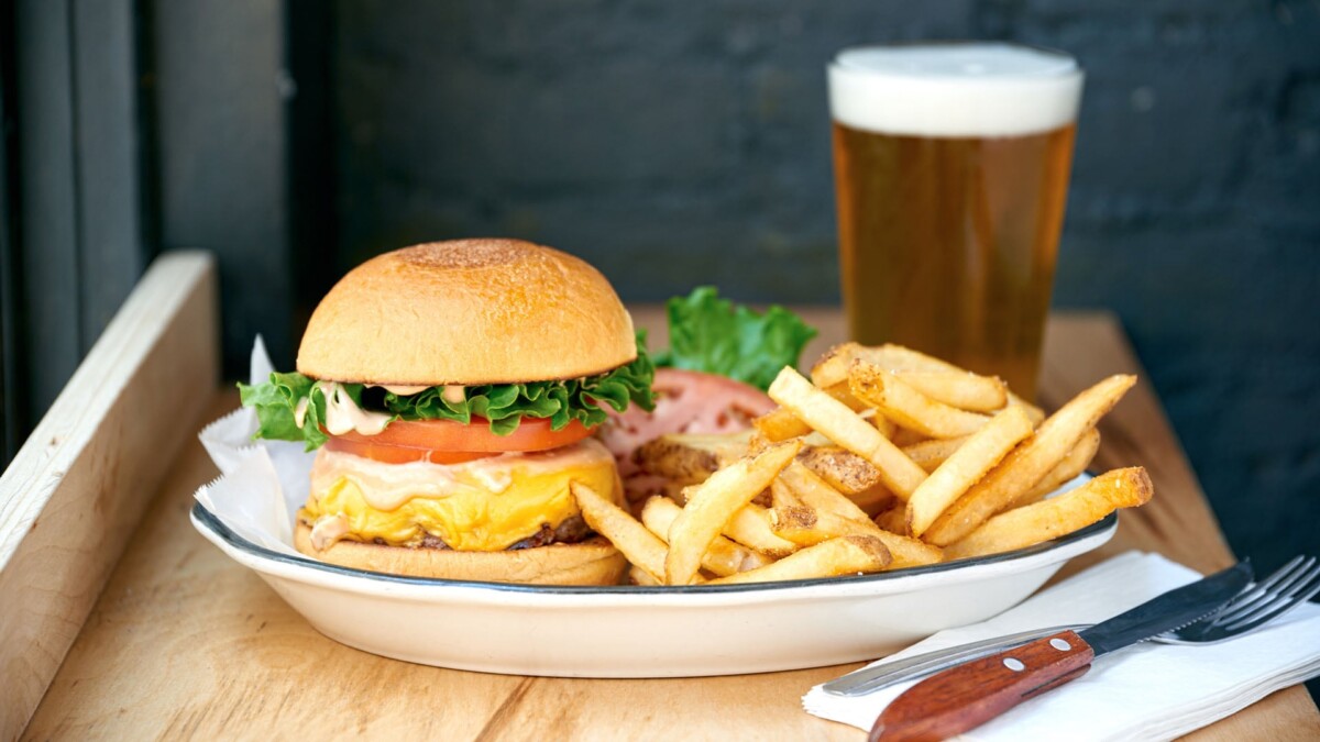 Black Tap Singapore CrazySundae Singapore official image
