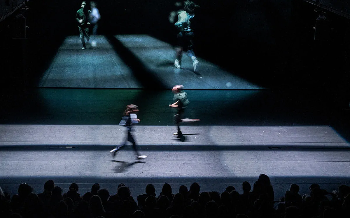 Blind Runner stage image for The Studios