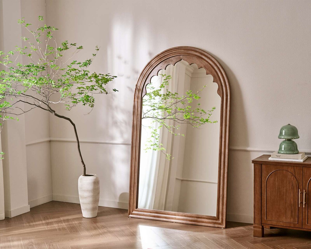 Rayan arched solid rubber-wood floor mirror from Castlery Tan France collection