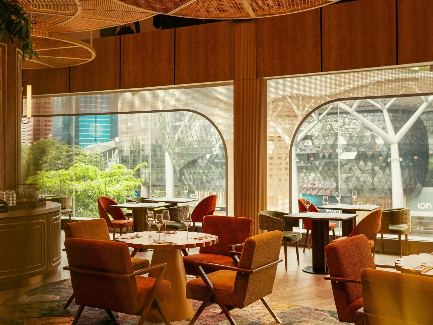 Centro dining room with arched windows looking out over Orchard Road
