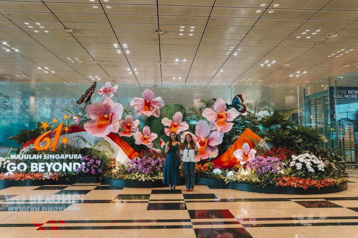 T3 Vanda Miss Joaquim SG61 display at Changi Airport