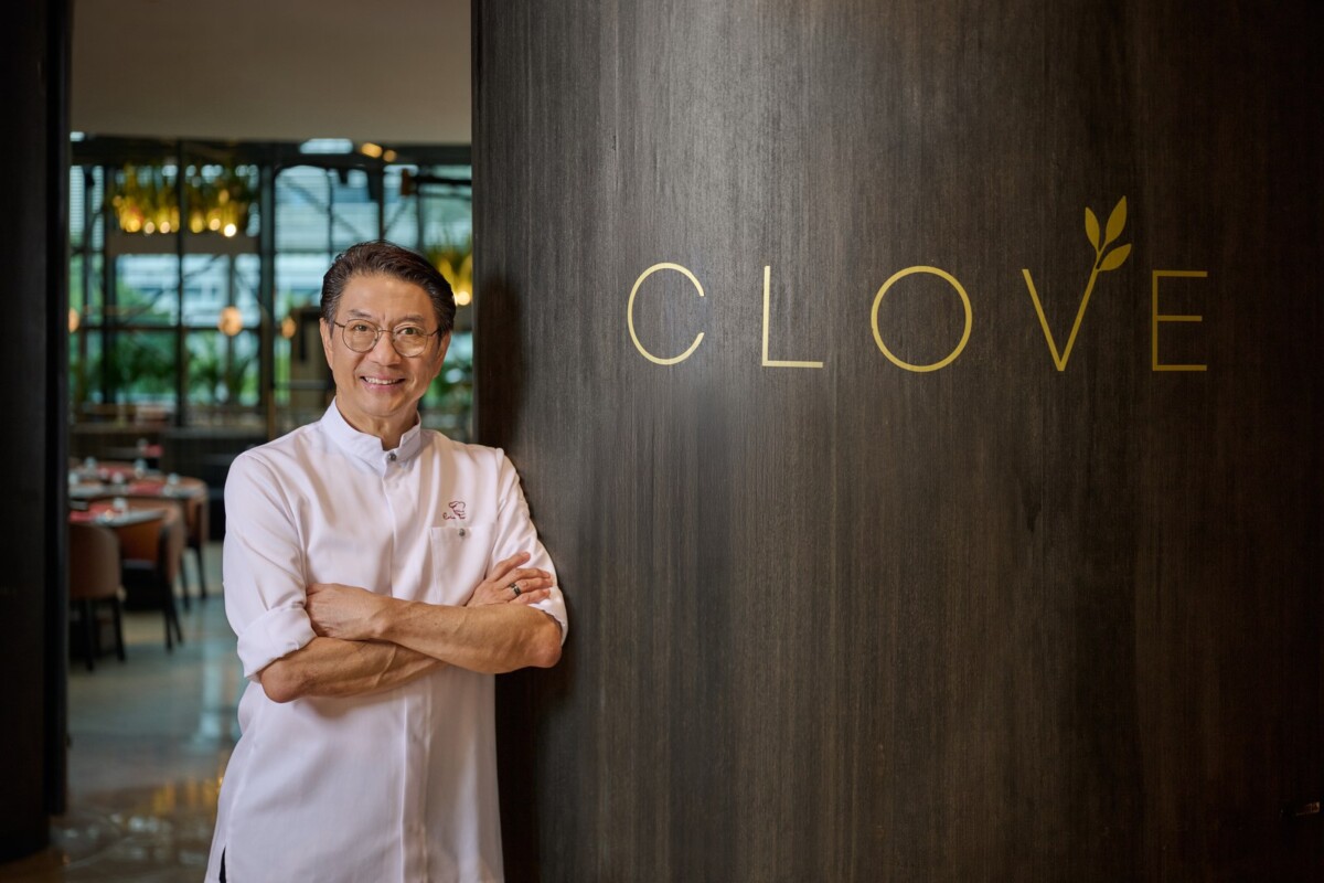 Chef Eric Teo at CLOVE restaurant Swissôtel The Stamford Singapore
