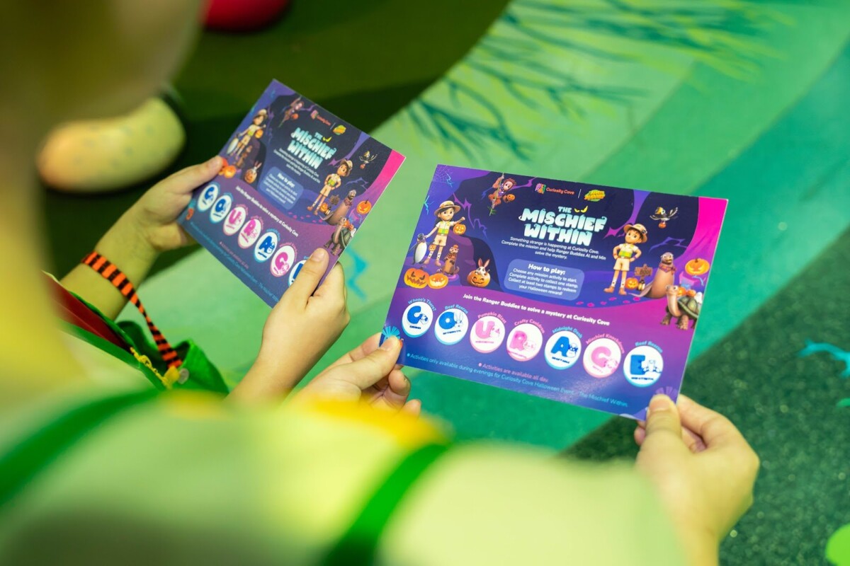 Quest Card and Halloween keepsakes at Curiosity Cove