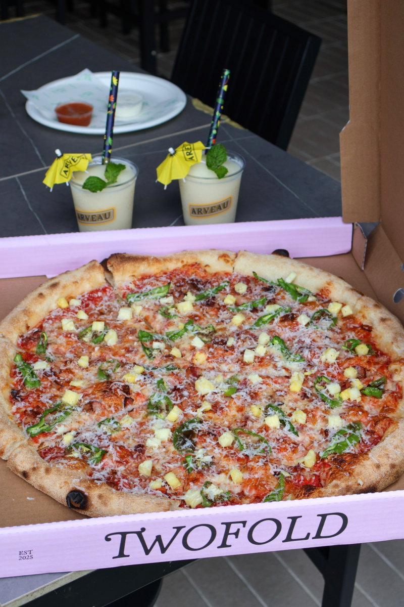 Twofold Pancetta Pineapple pizza with Arveau Frozen Spritz
