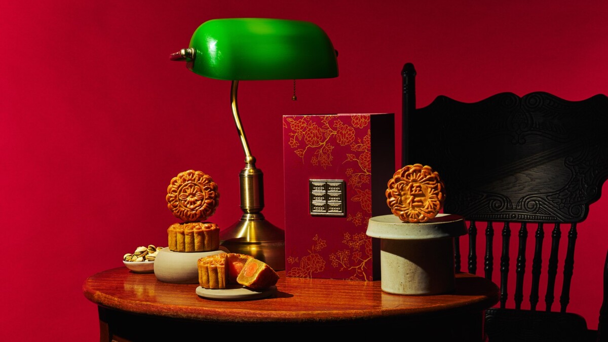 Fairmont Singapore Halal-Certified Baked Mooncakes 2026 – Low Sugar 4-Piece Box
