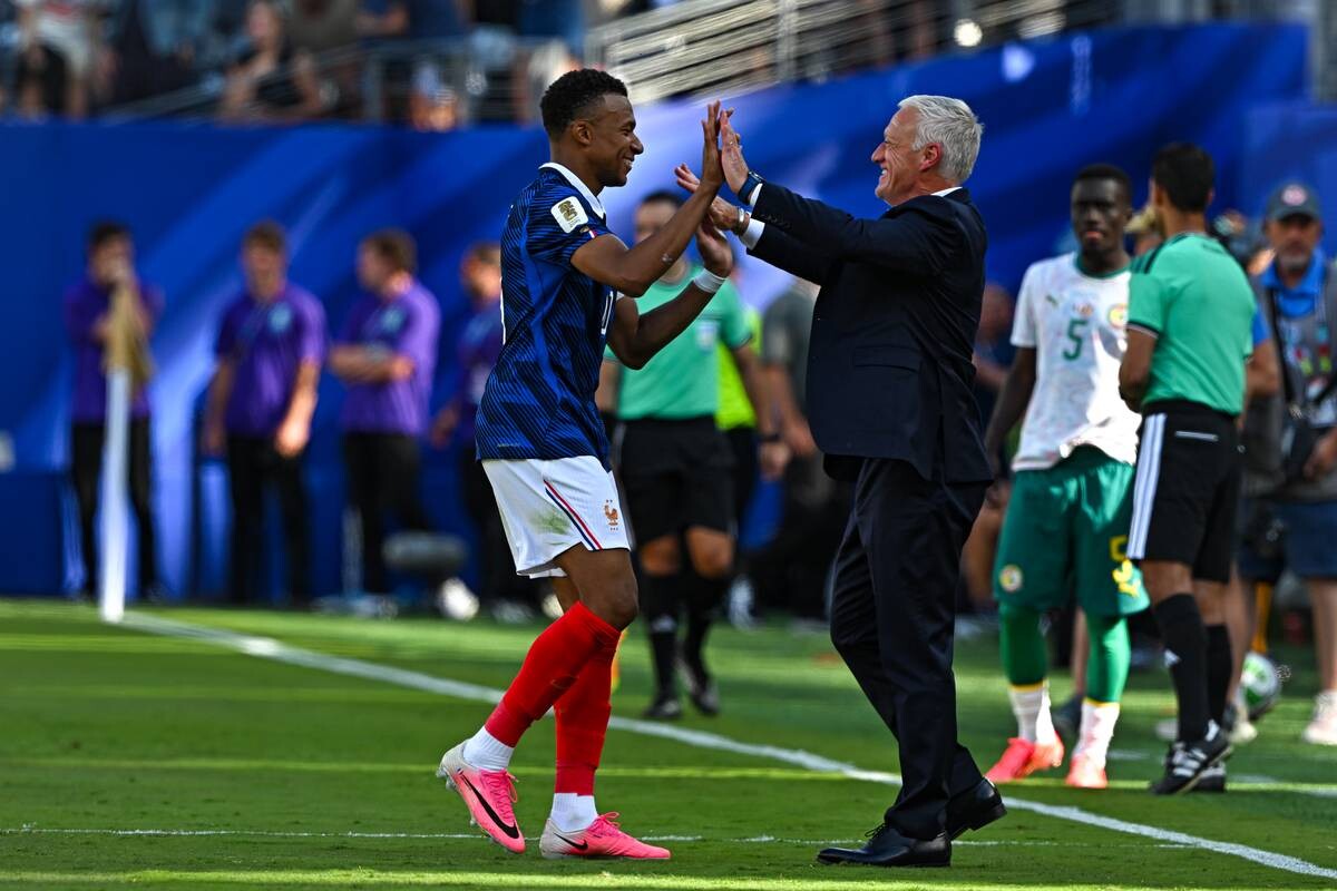 France starting XI line up before the World Cup 2026 Group I opener at MetLife Stadium against Senegal