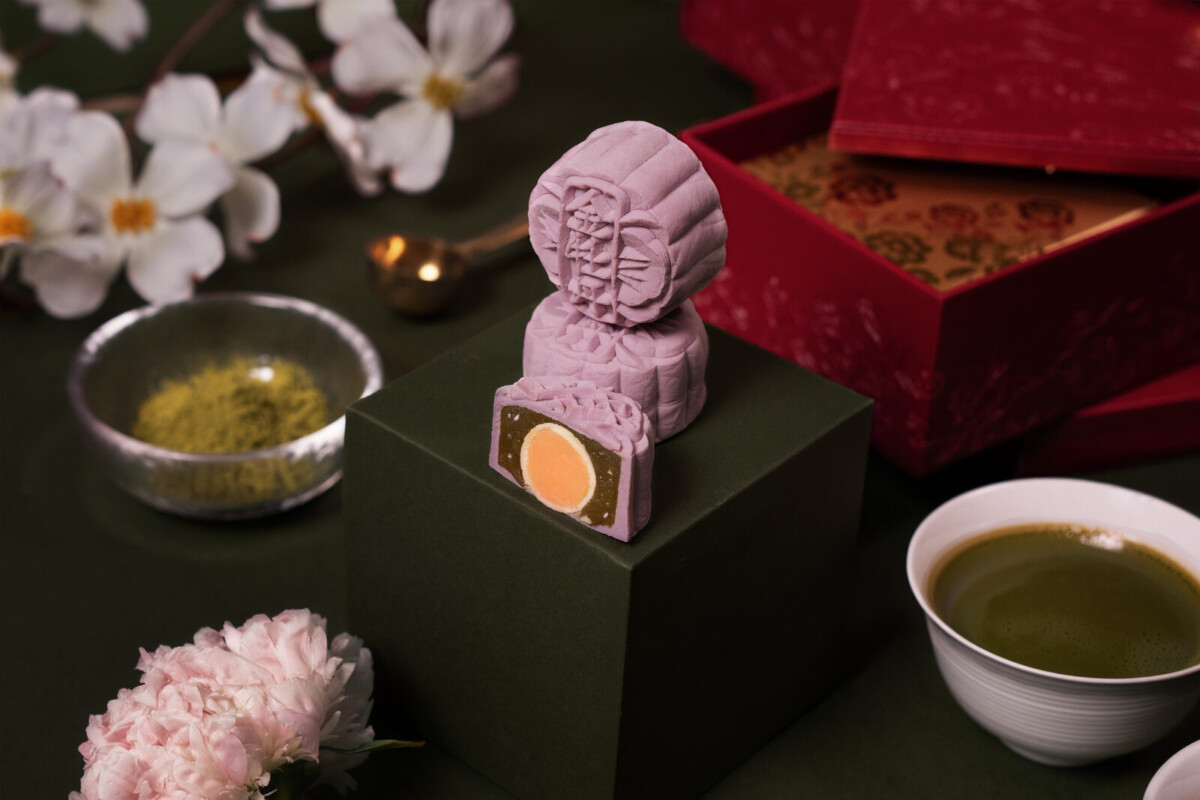 Golden Peony Matcha with Sakura Truffle snowskin mooncake