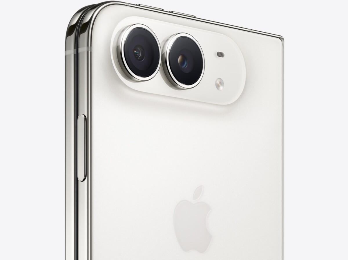 iPhone Duo in Star White, rear camera close-up