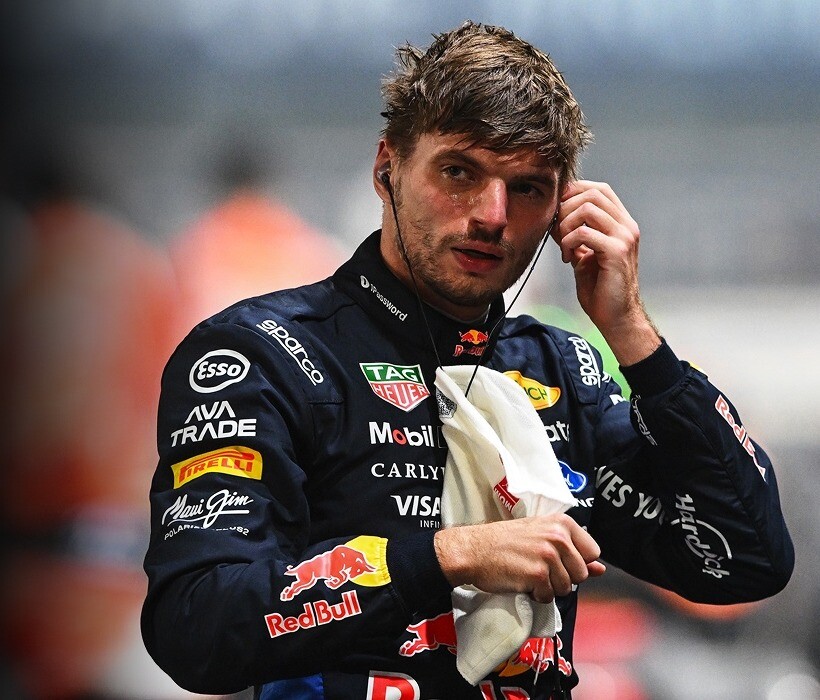 Max Verstappen in Red Bull team kit at the 2026 Singapore Grand Prix
