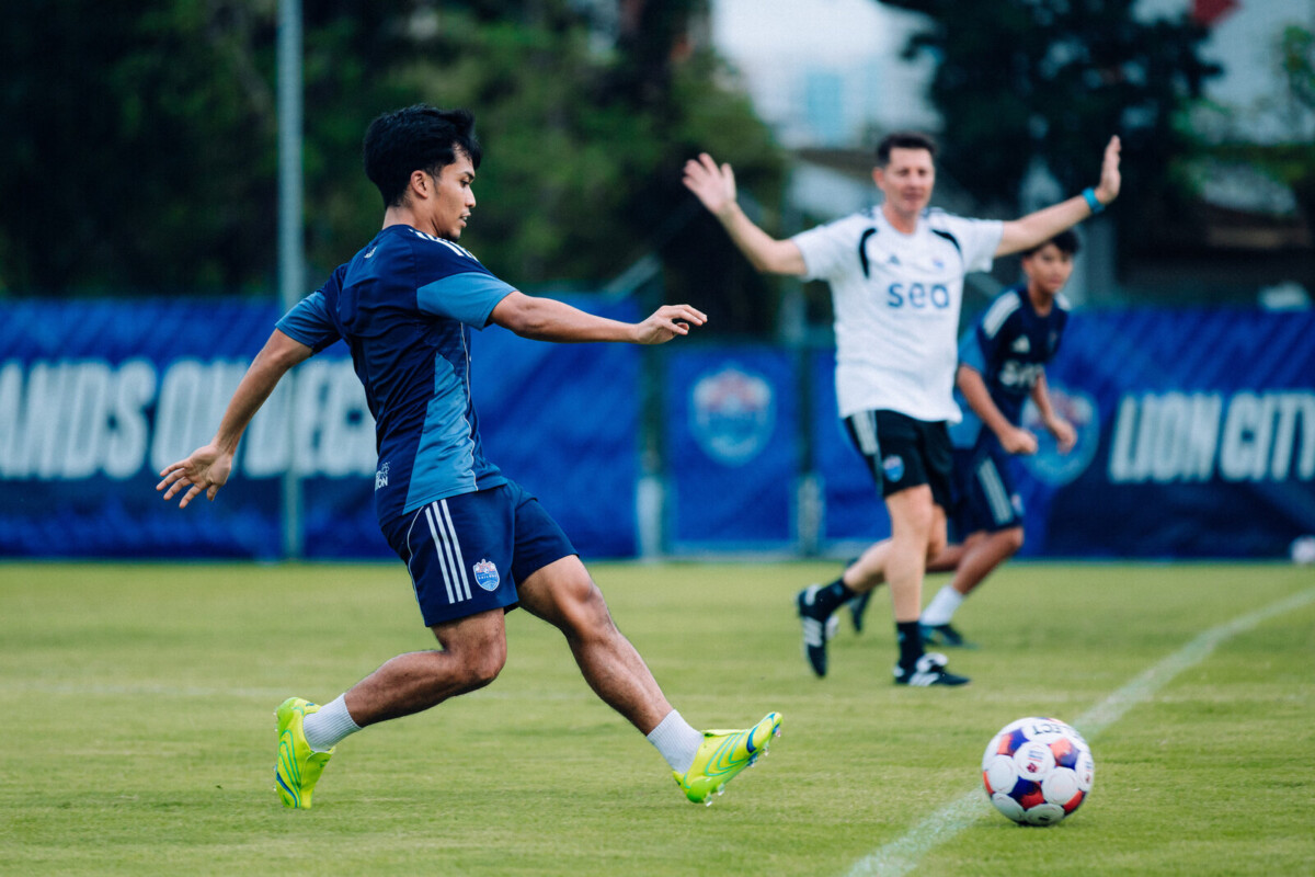 Tampines vs Lion City Sailors training session ahead of title decider