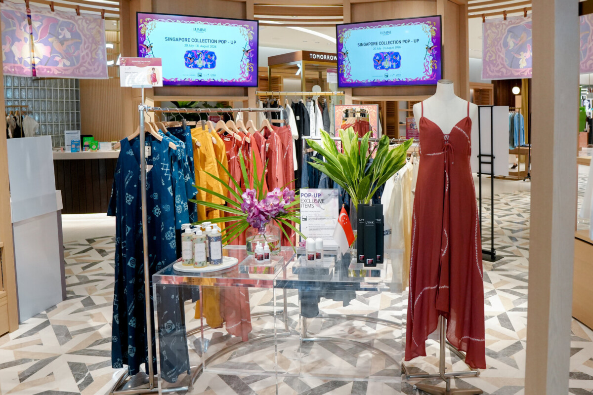 Sui slow fashion display at LUMINE SINGAPORE Singapore Collection Pop-Up