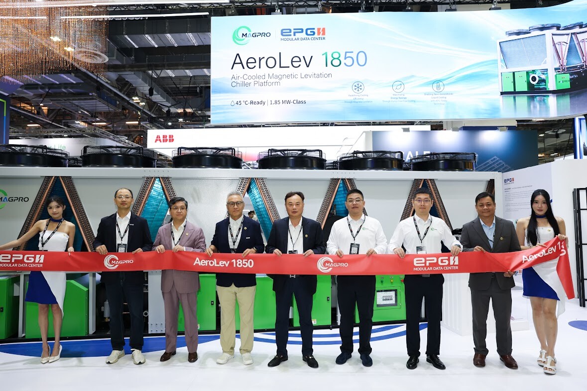 Ribbon-cutting ceremony marking the launch of MagPro's AeroLev 1850 at Data Centre World Asia 2026.