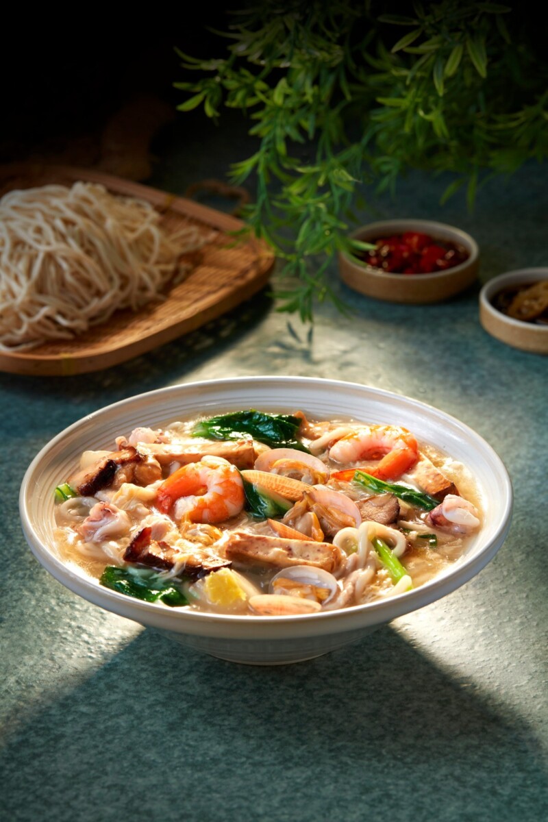 Bowl of Ming Chung White Lor Mee