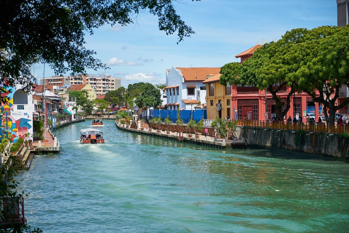 Melaka River cruise boat, a highlight of a Malacca weekend getaway