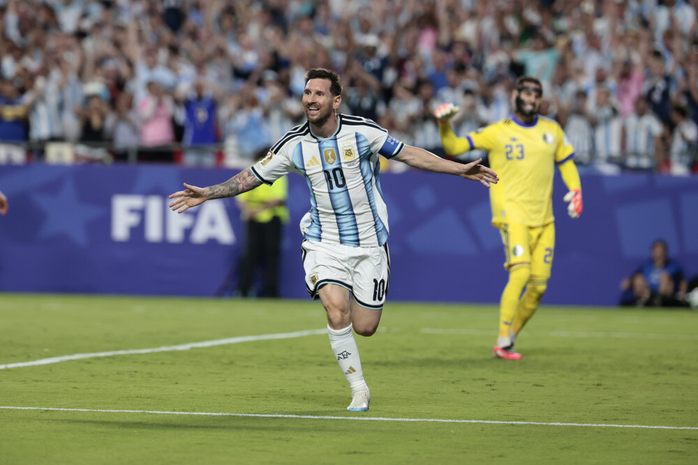 Lionel Messi celebrates his hat-trick goal against Algeria at the 2026 FIFA World Cup
