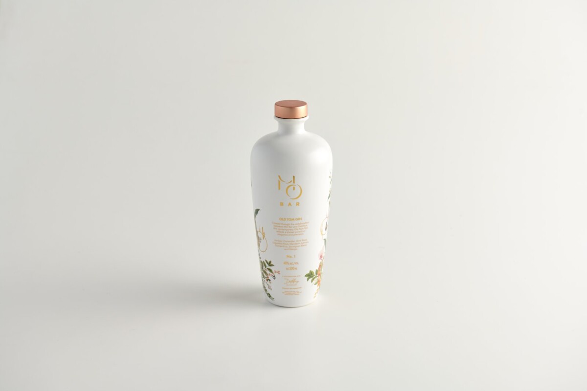 Bottle of MO Bar x Distillius Old Tom Gin No. 1