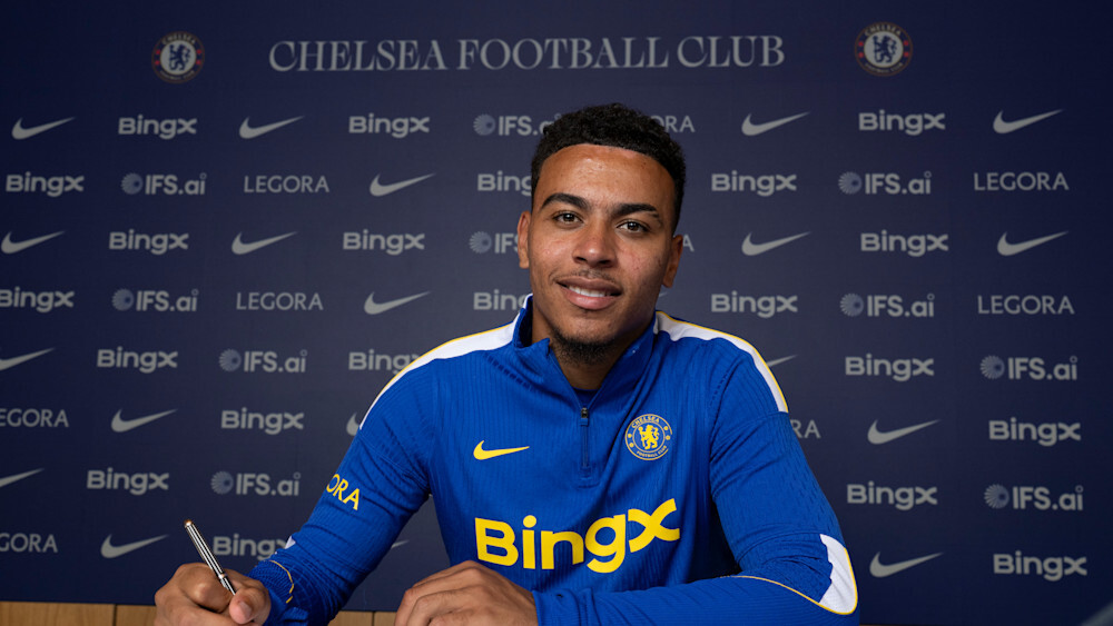 Morgan Rogers at Chelsea signing