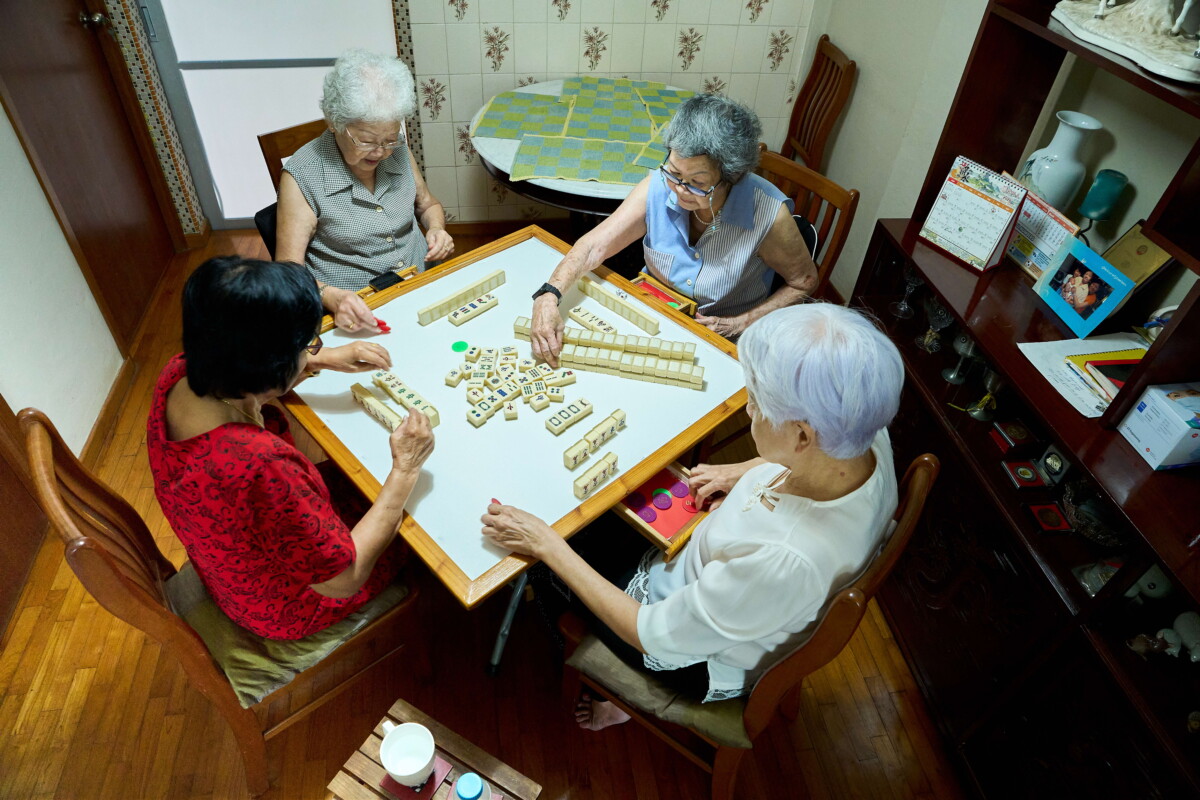 Sylvia Lee playing Mahjong with friends