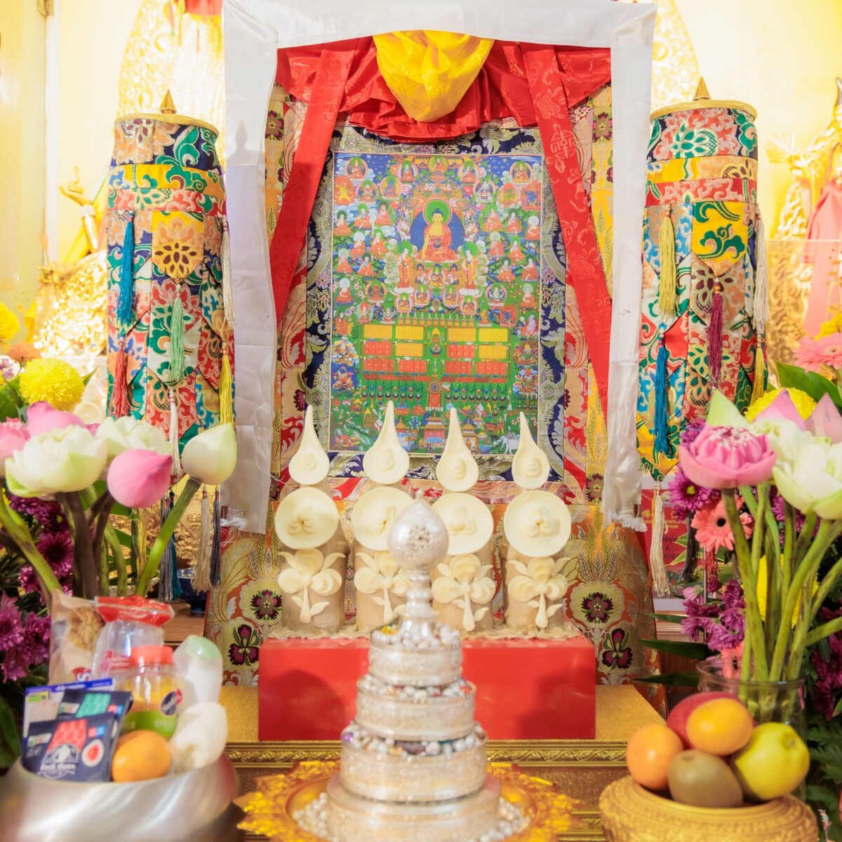 Shakyamuni puja at Thekchen Choling