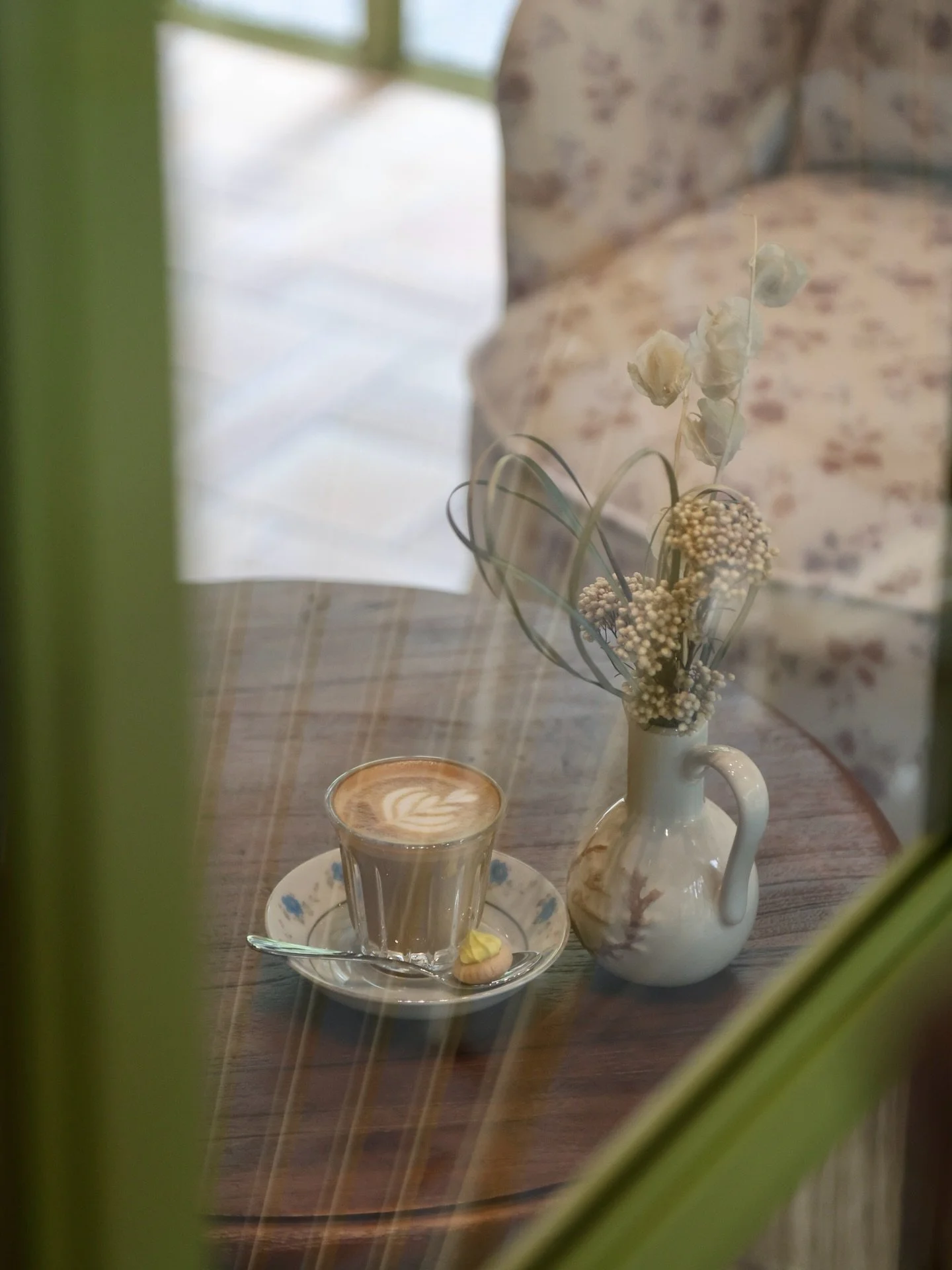 Park Side by PS.Cafe coffee and cafe interior