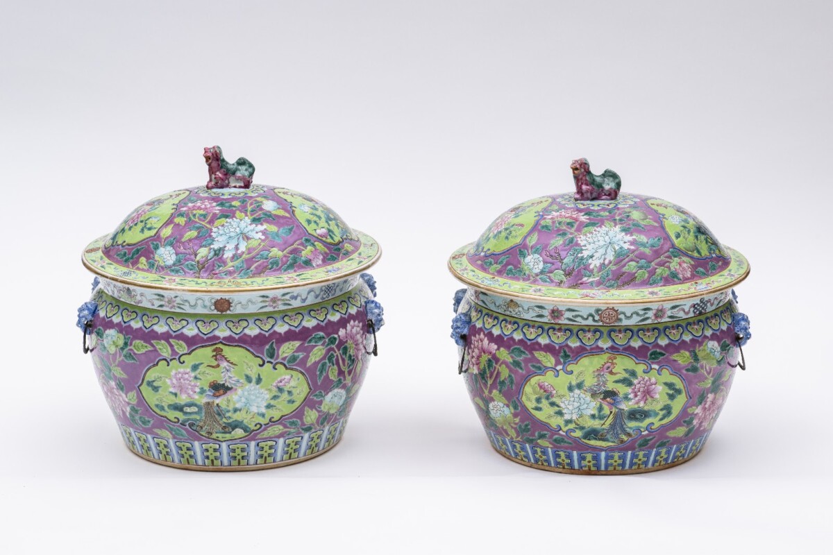 Pair of kamchengs decorated with phoenixes and peonies, China, 1890s