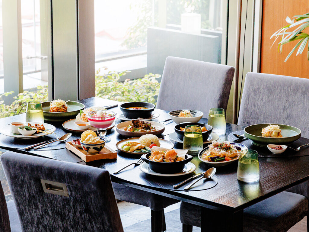 Feast of the Straits a la carte buffet dinner spread at Racines, Sofitel Singapore City Centre