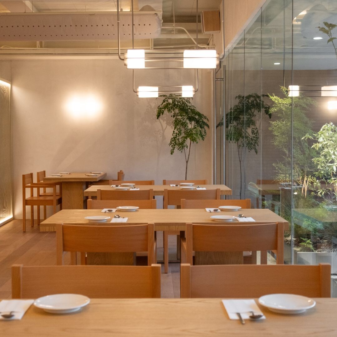Seoul & So dining interior