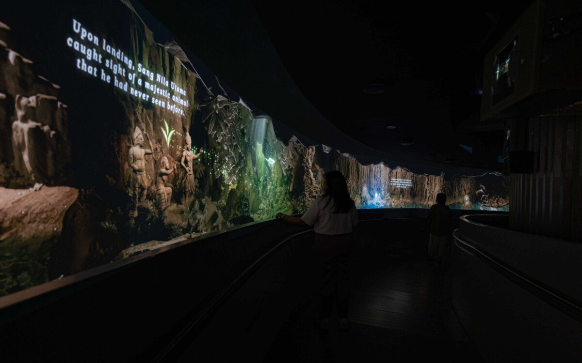 Singapore Odyssea At National Museum: Glass Rotunda Time-Travel Guide