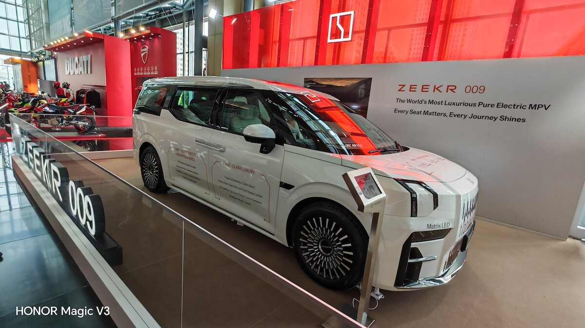 singaporemotorshow2025-zeekr009