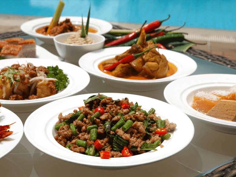 Interior view of Sun's Cafe buffet restaurant at Hotel Grand Pacific
