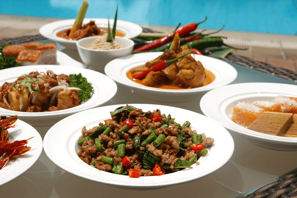 Sun's Cafe Peranakan buffet food spread at Hotel Grand Pacific
