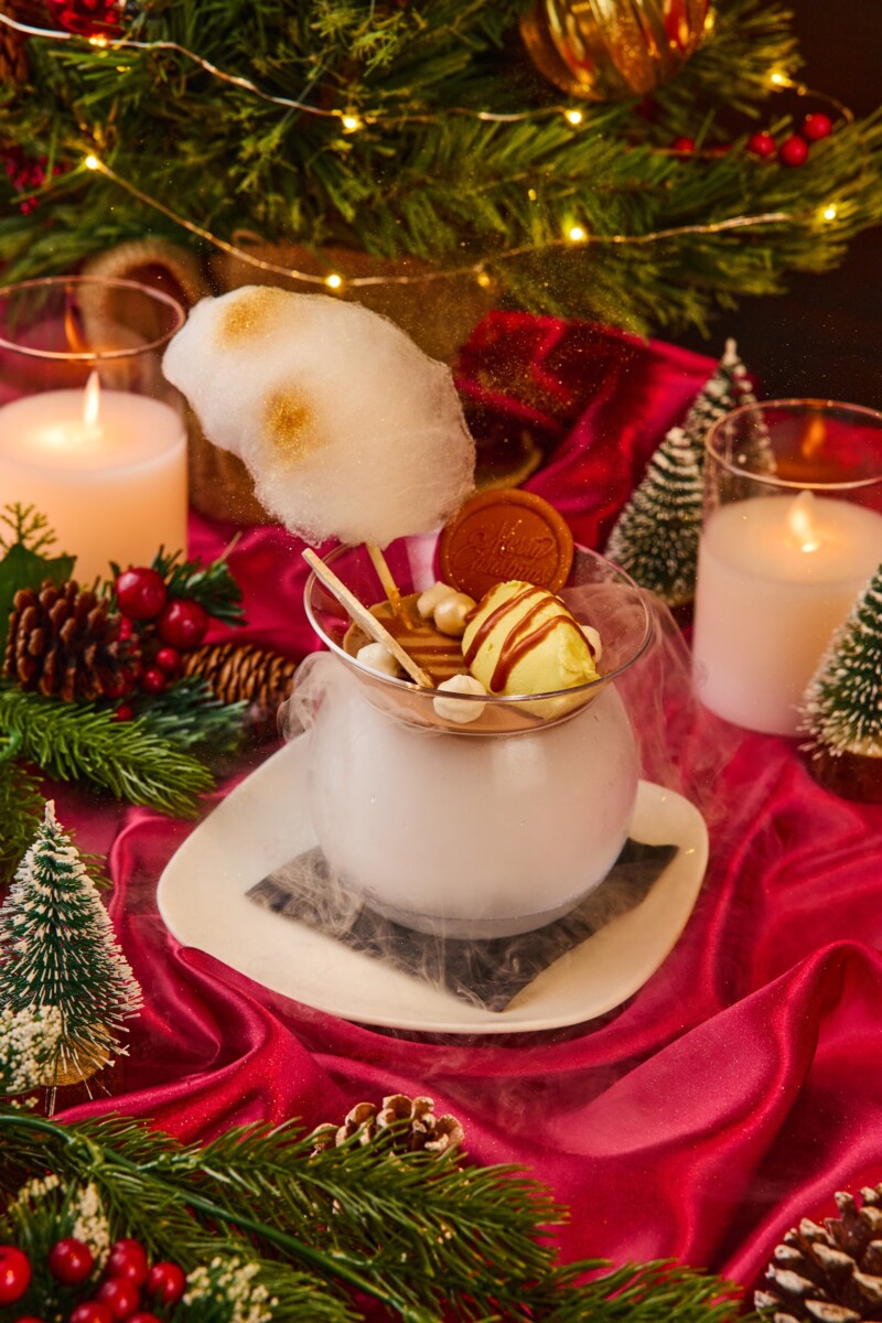 Coffee & Coconut Cloud dessert with gold dust at Tablescape
