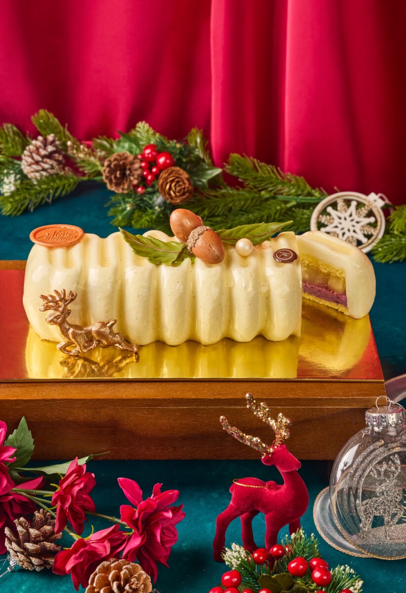 Frosty's Osmanthus & Yam Log from Tablescape