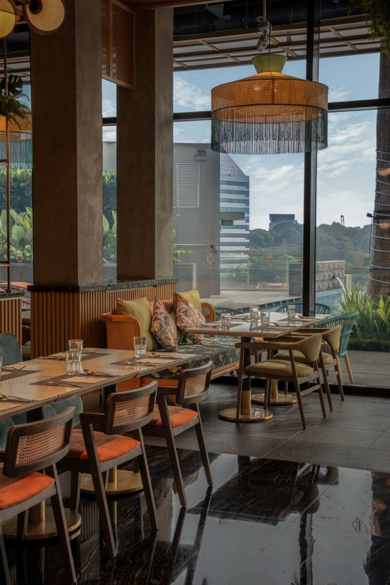 Dining room at Verandah Rooftop Rotisserie on Level 7 of Momentus Hotel Alexandra