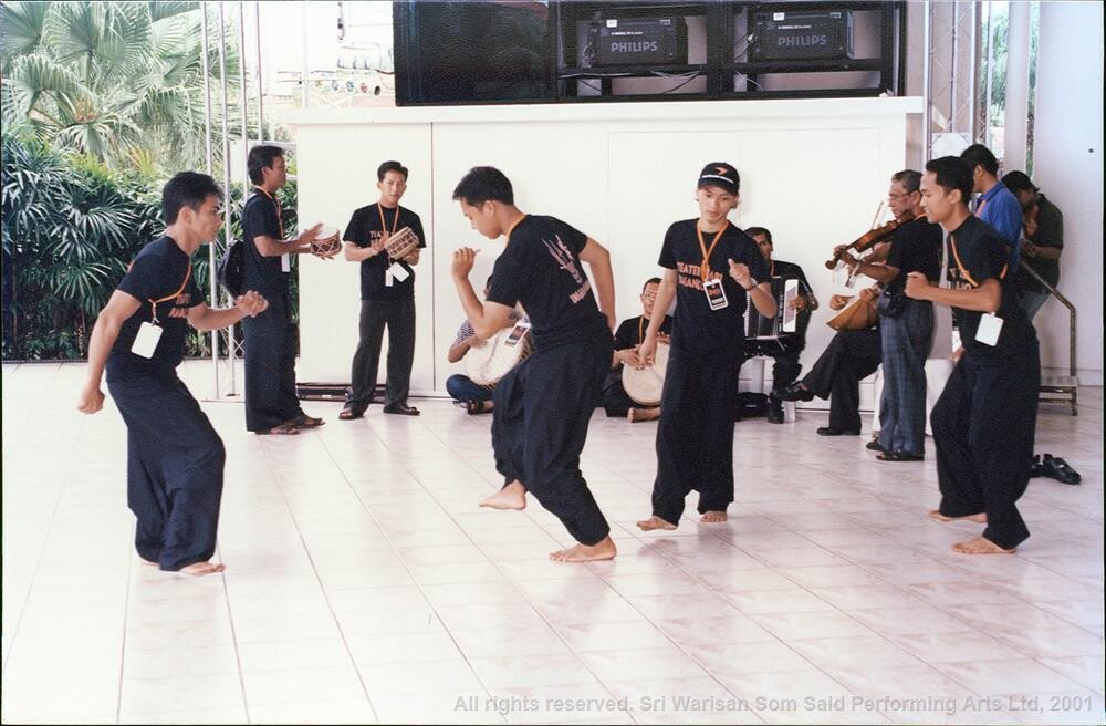 Sri Warisan Som Said Performing Arts Ltd performing at the Zapin Fest showcase